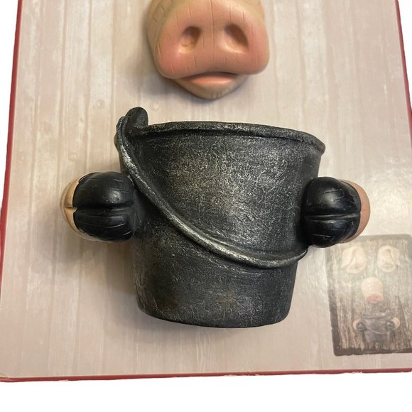 Red Shed Home Gifts Farm Animal Tree Face PIG Bird Bucket Feeder Yard Decor NEW - Picture 3 of 7